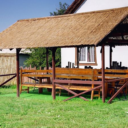 Mayak Resort Kam'yani Potoky Exteriér fotografie