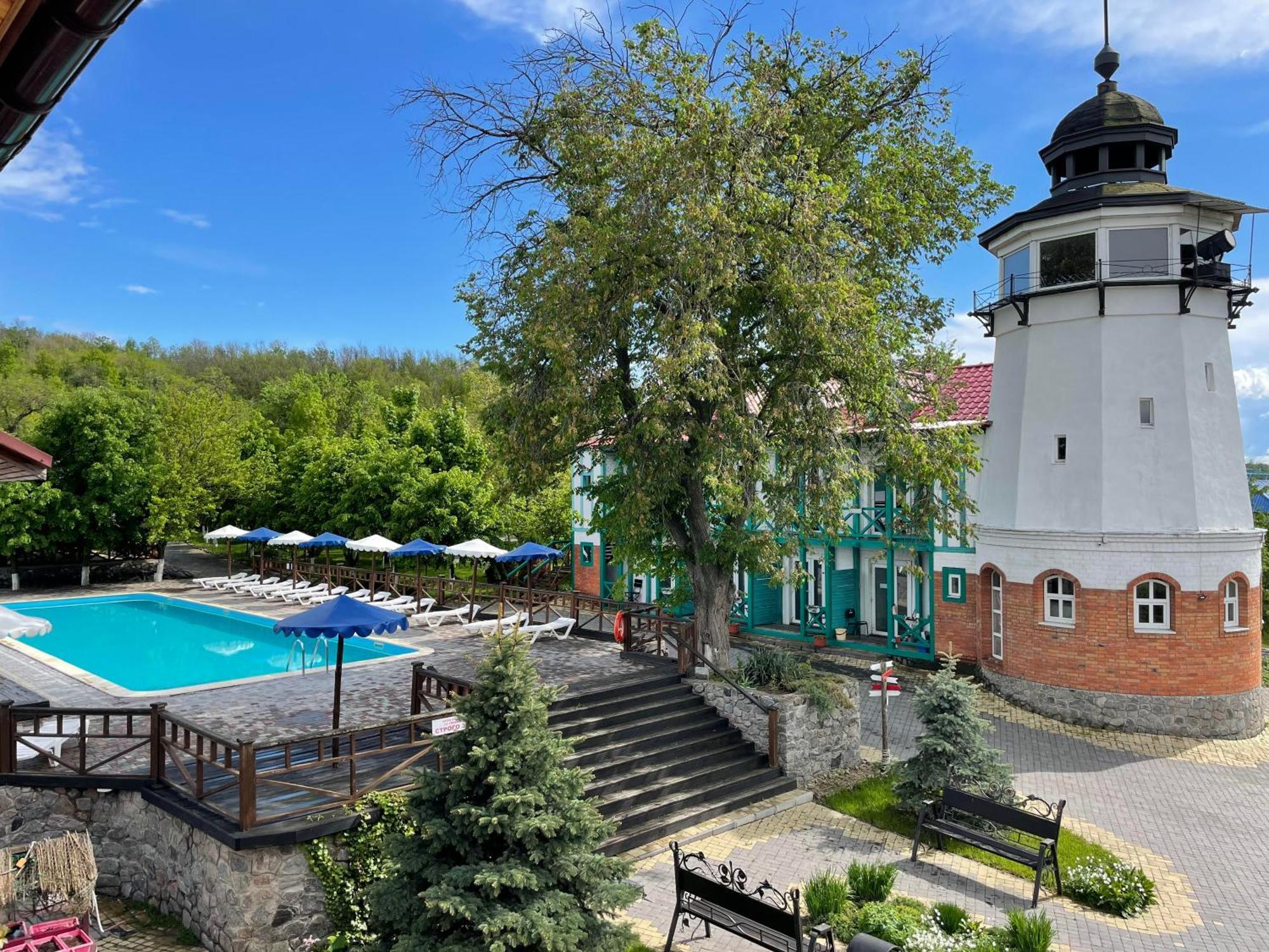 Mayak Resort Kam'yani Potoky Exteriér fotografie
