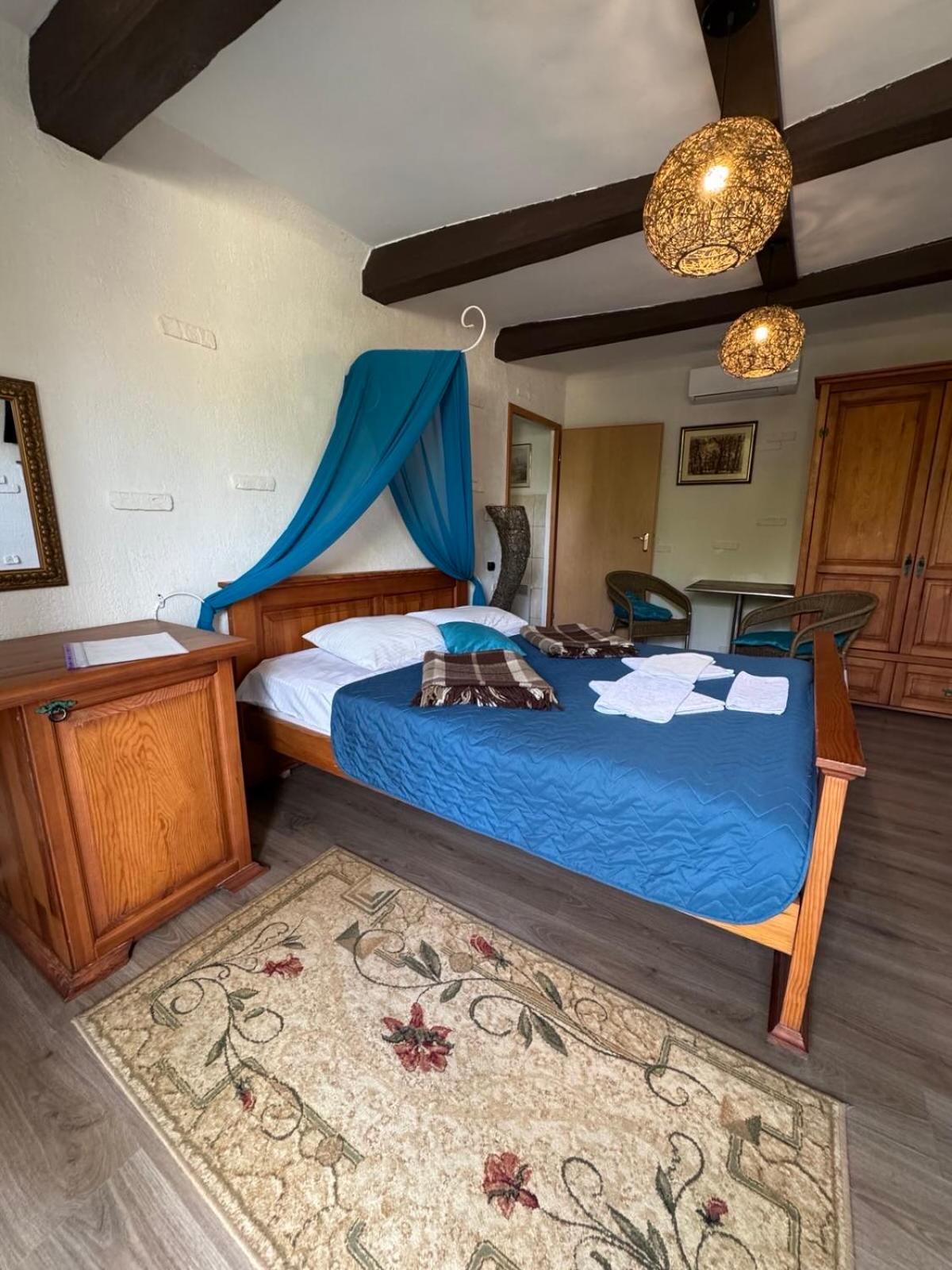 Mayak Resort Kam'yani Potoky Exteriér fotografie